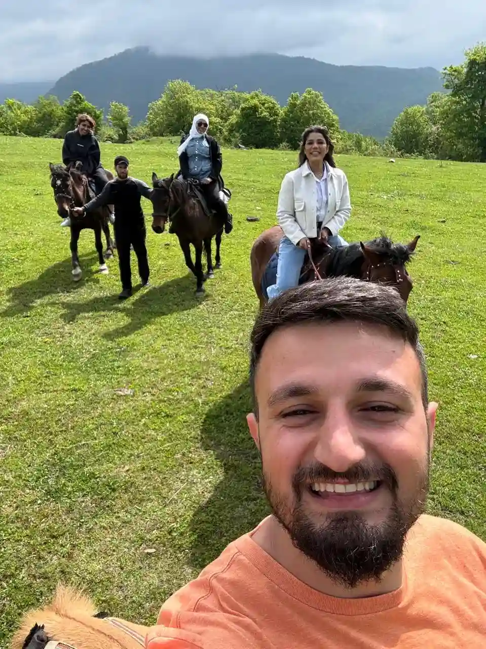 Arab travelers in armenia