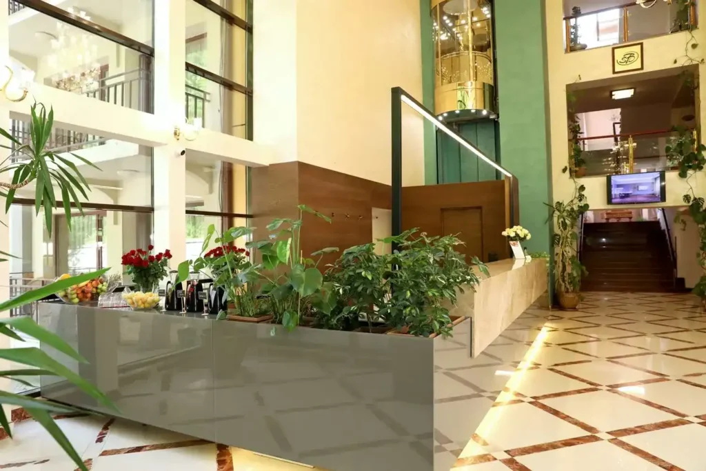 Best Western Plus Paradise Hotel Dilijan reception