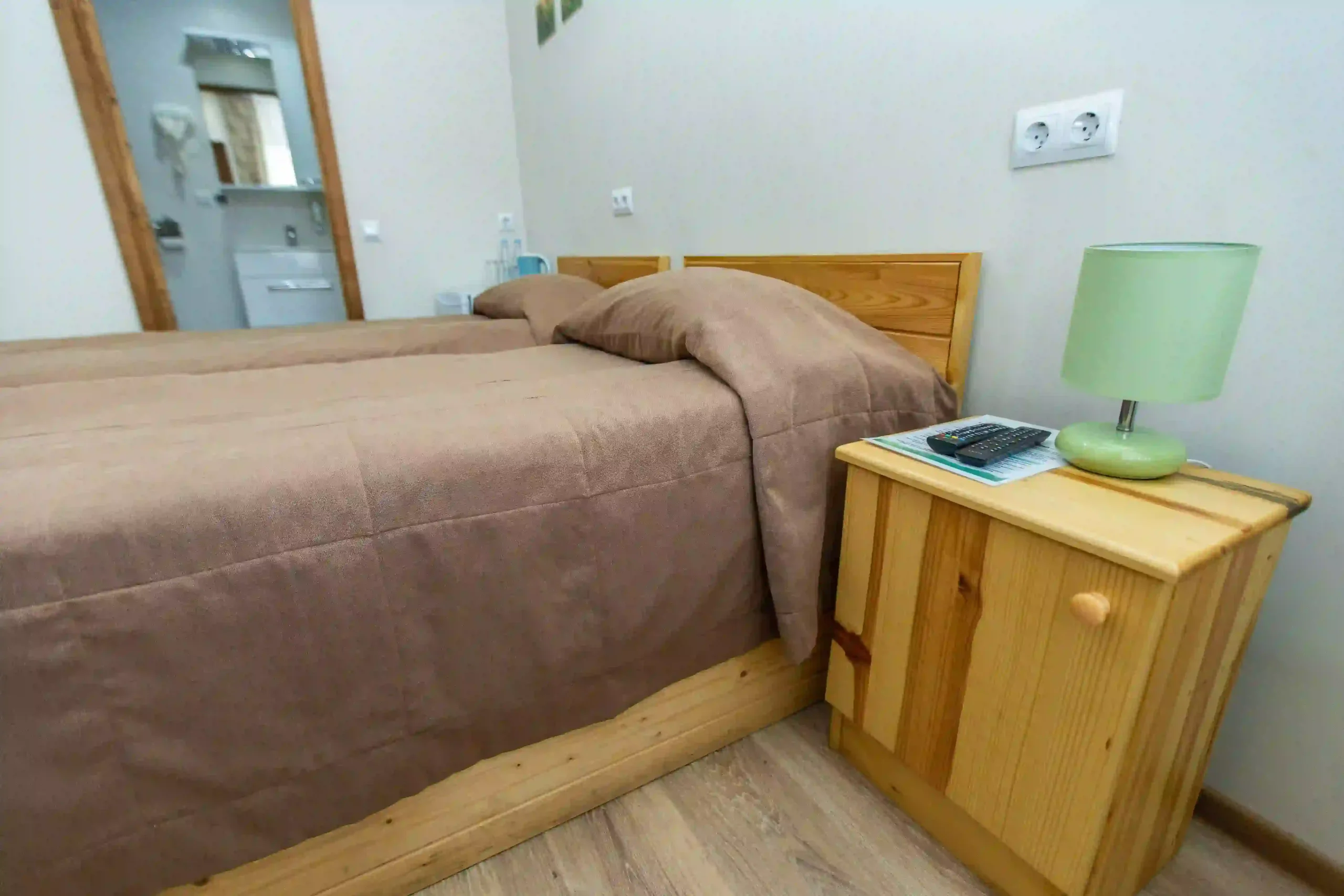 Economy Room - River View