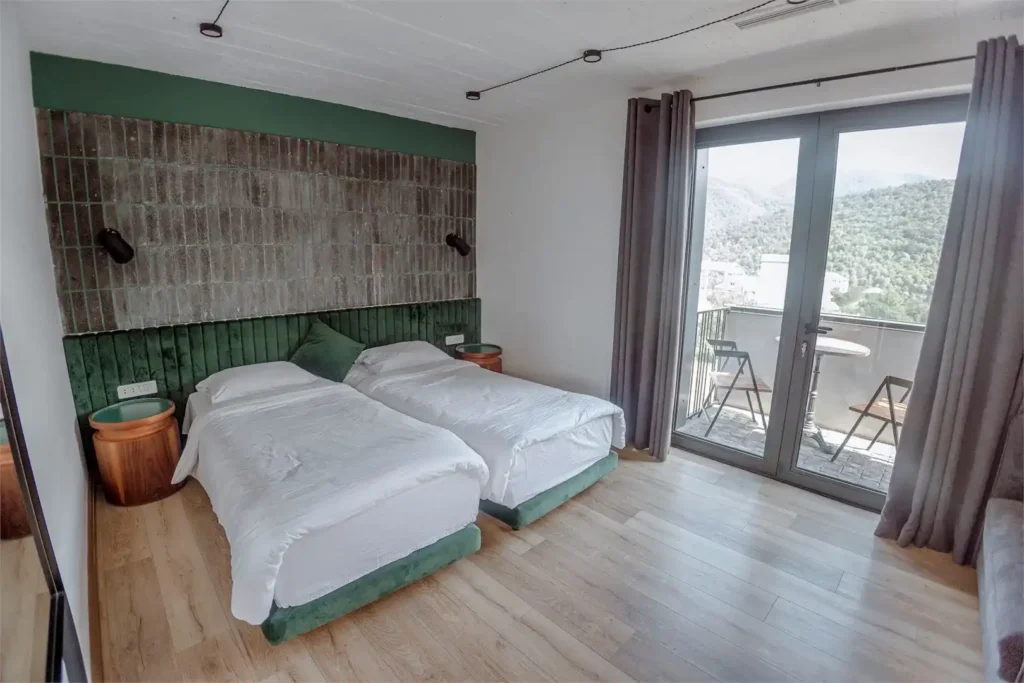 Deluxe Double Room With 2 Separate Beds