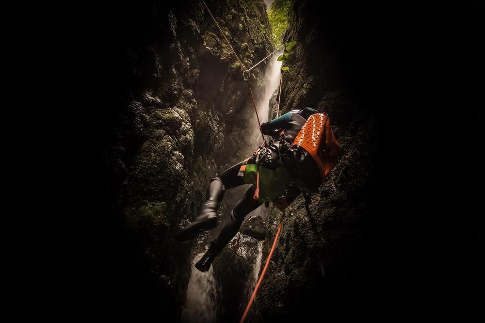 Devil bridge canyoning