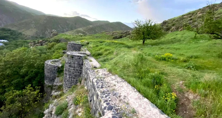 Bjni Fortress Exploration