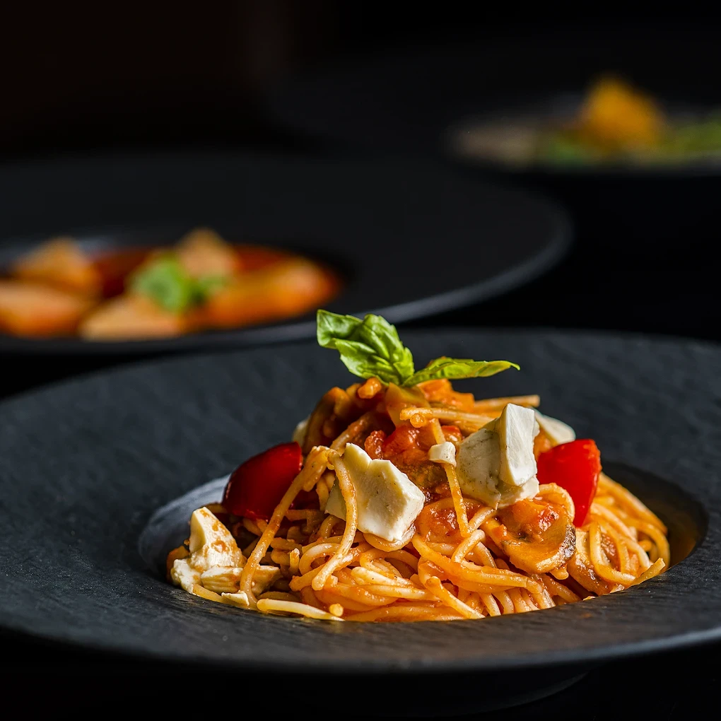 "Smoking Chef Armenia creates memorable dining moments for Arab tourist guests"